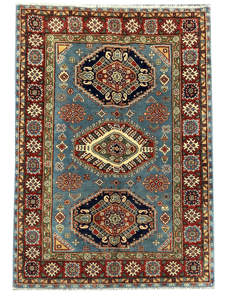 Hand-Knotted 6 x 4ft Afghan Mix Rug - Emin, a blend of heritage and elegance.