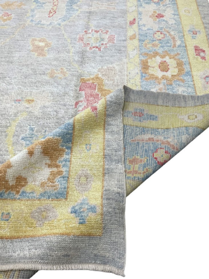 Modern Neutral Hand-Knotted Oushak Rug - Augustus - details