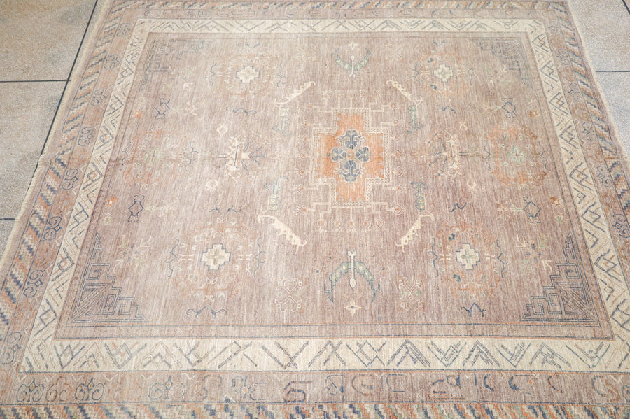 BABERGH - Khotan Rug - 236cm x 276cm (8'x10')