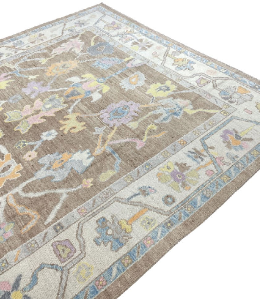 Coffee Hand-Knotted Oushak Rug, 