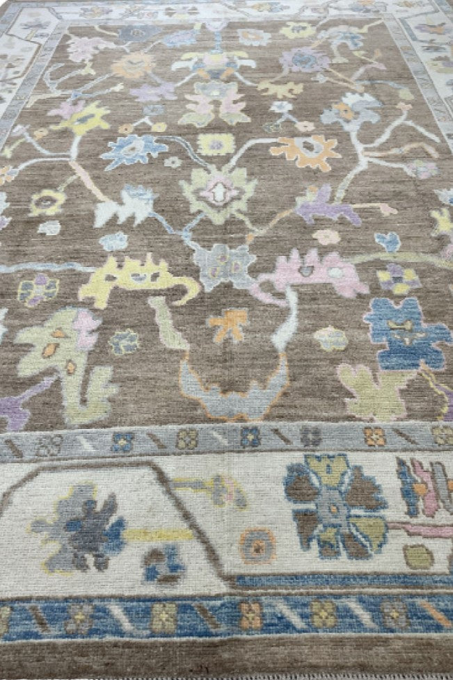 Modern Hand-Knotted Oushak Rug - Coffee, blending modernity with elegance.