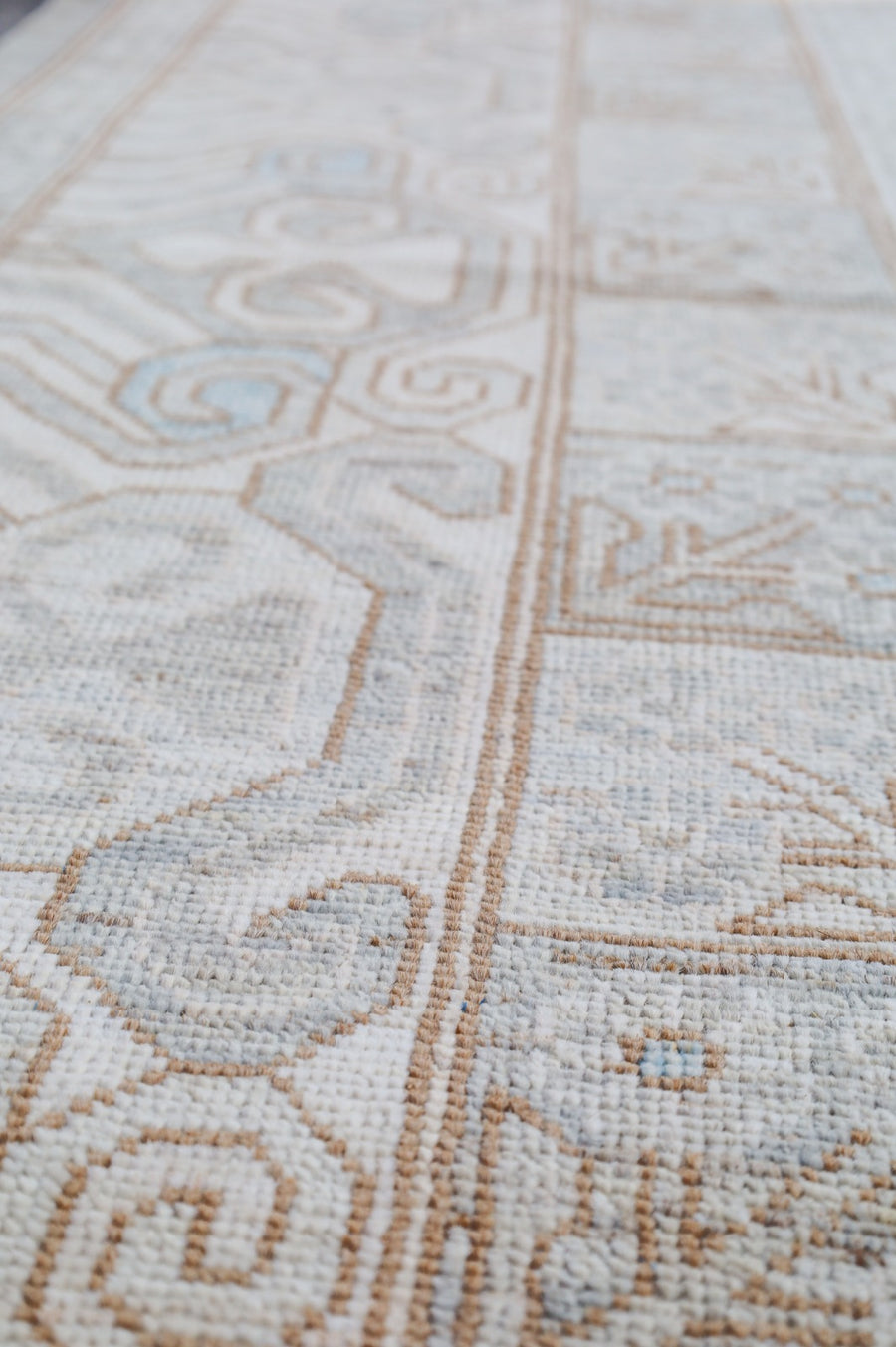 DONCASTER - Khotan Rug - 393cm x 595cm (12'x20')