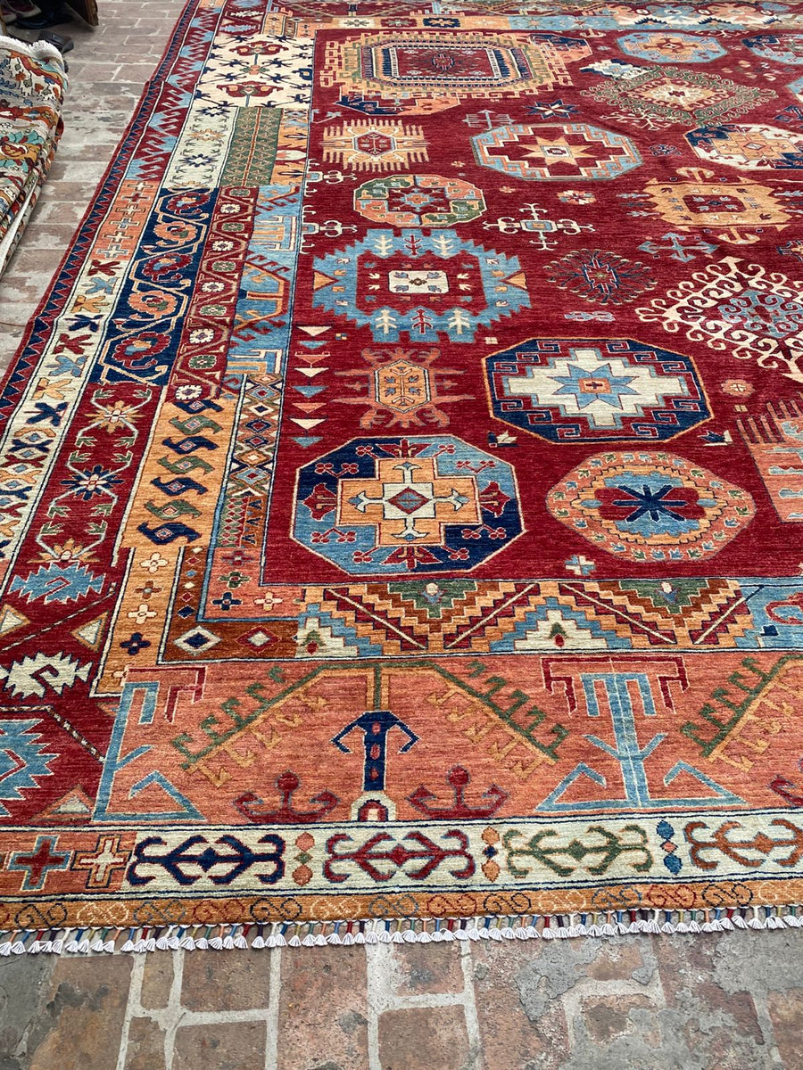 OMAGH - Khotan Rug - 404cm x 486cm (13'x16')