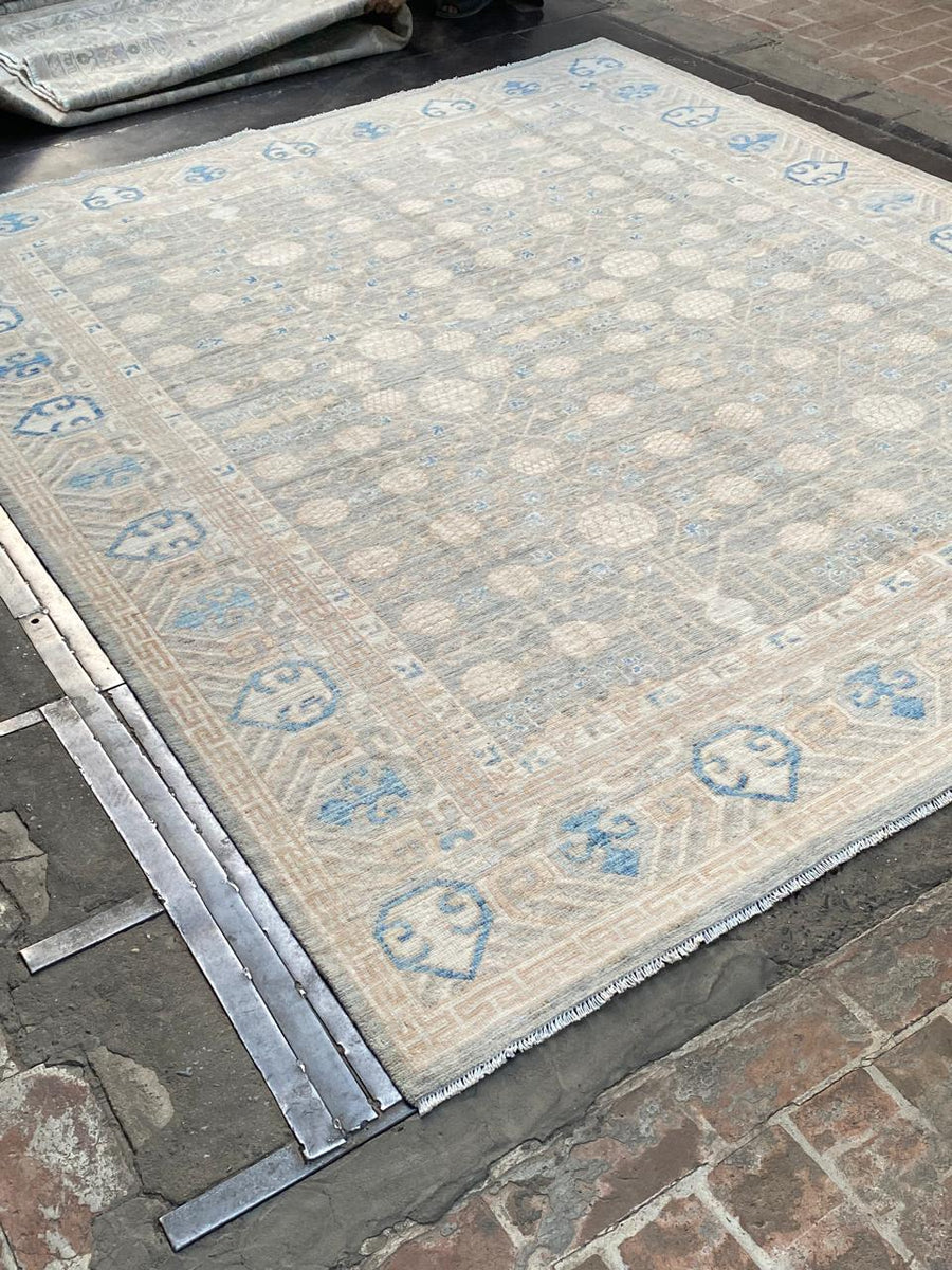 WAVENEY - Khotan Rug - 256cm x 306cm (8'x10')