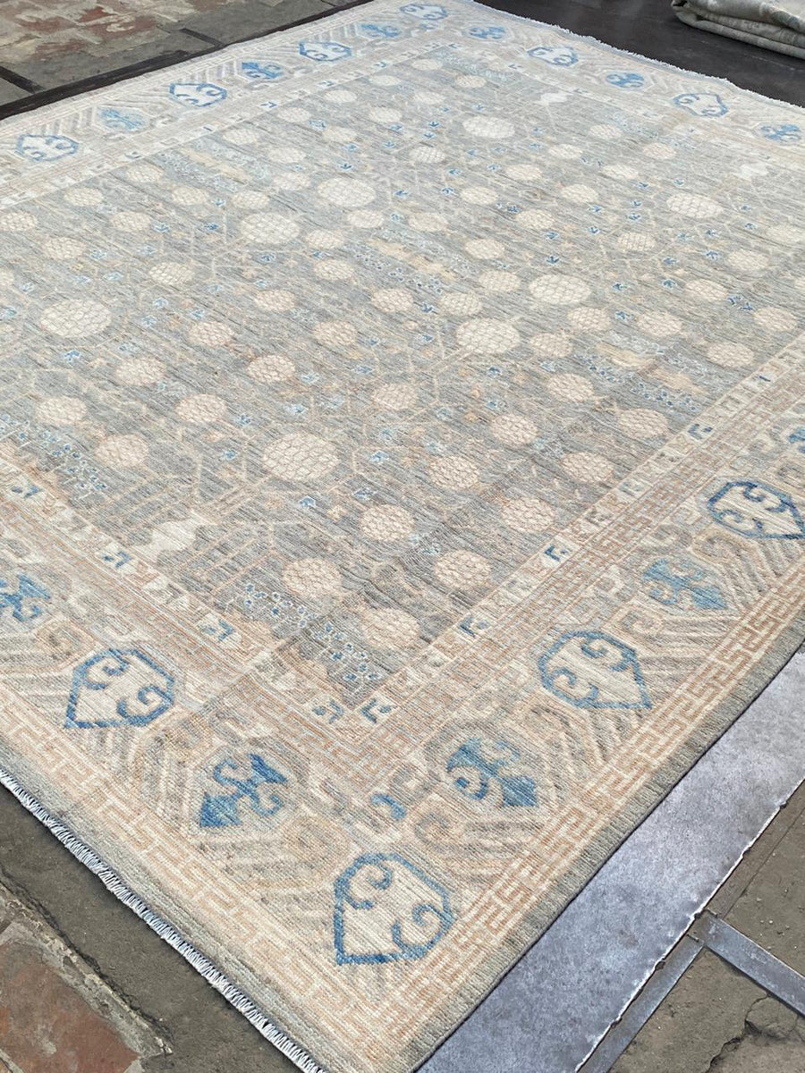 WAVENEY - Khotan Rug - 256cm x 306cm (8'x10')