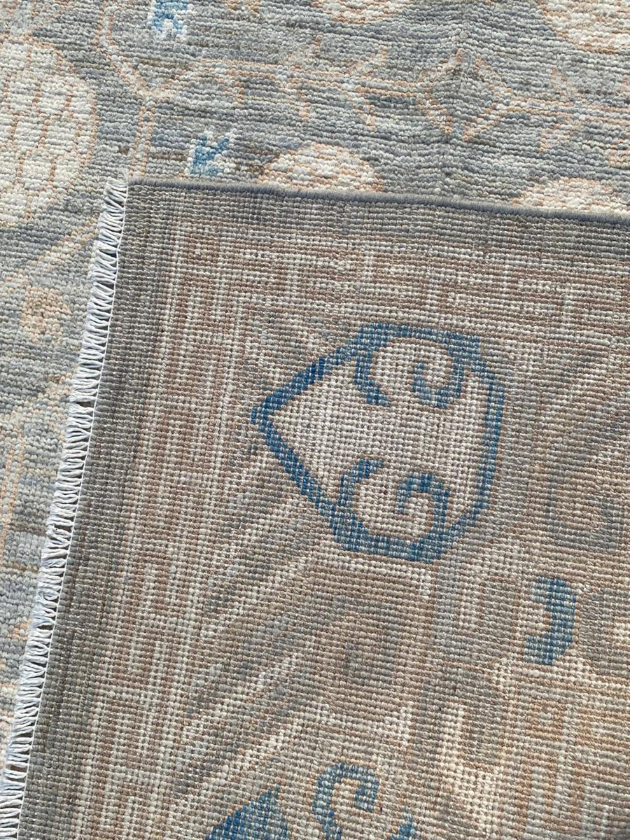 WAVENEY - Khotan Rug - 256cm x 306cm (8'x10')