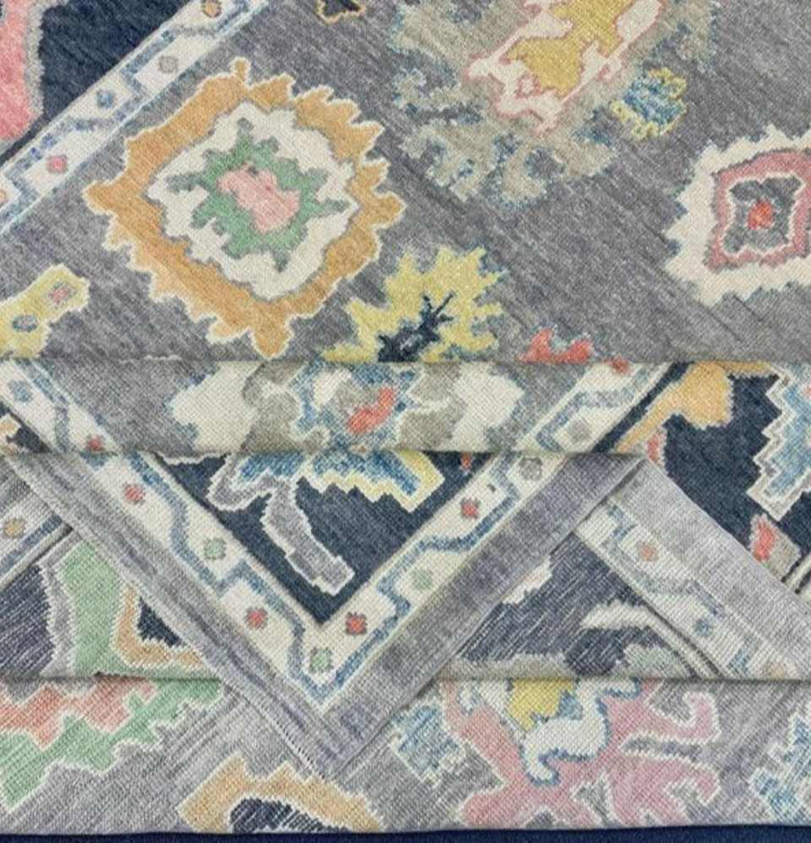 Hand-Knotted Oushak Rug - Lasense.